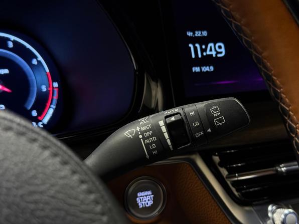 Kia Mohave I Рестайлинг 2 с пробегом 2022 года, цена 4 640 000 рублей, 107819 км, внедорожник, Автокод Объявления