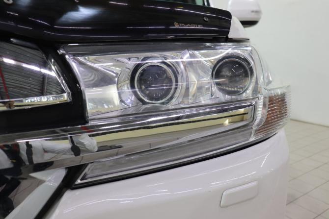 Toyota Land Cruiser 200 Series Рестайлинг 2 с пробегом 2015 года, цена 4 980 000 рублей, 244677 км, внедорожник, Автокод Объявления