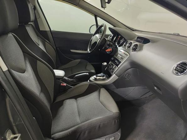 Peugeot 308 I с пробегом 2010 года, цена 290 000 рублей, 211338 км, хэтчбек, Автокод Объявления