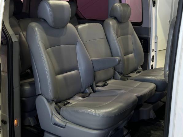 Hyundai Grand Starex I Рестайлинг с пробегом 2015 года, цена 1 969 900 рублей, 306000 км, минивэн, Автокод Объявления