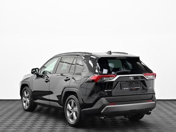 Toyota RAV4 V (XA50) с пробегом 2021 года, цена 2 799 000 рублей, 143000 км, внедорожник, Автокод Объявления