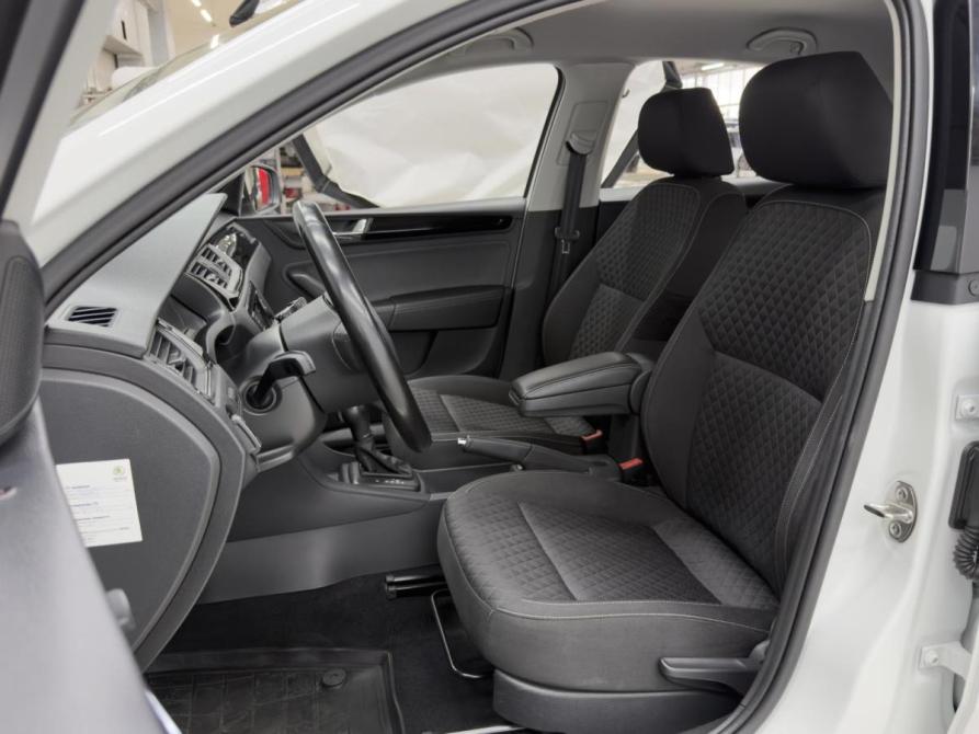 Skoda Rapid I Рестайлинг Ростов-на-Дону  - изображение 10
