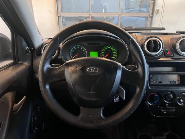 Lada (ВАЗ) Granta I с пробегом 2015 года, цена 337 000 рублей, 205785 км, лифтбек, Автокод Объявления