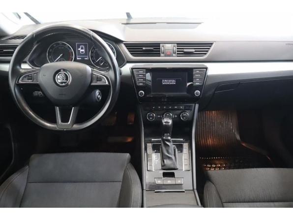 Skoda Superb III с пробегом 2015 года, цена 1 473 000 рублей, 368233 км, лифтбек, Автокод Объявления