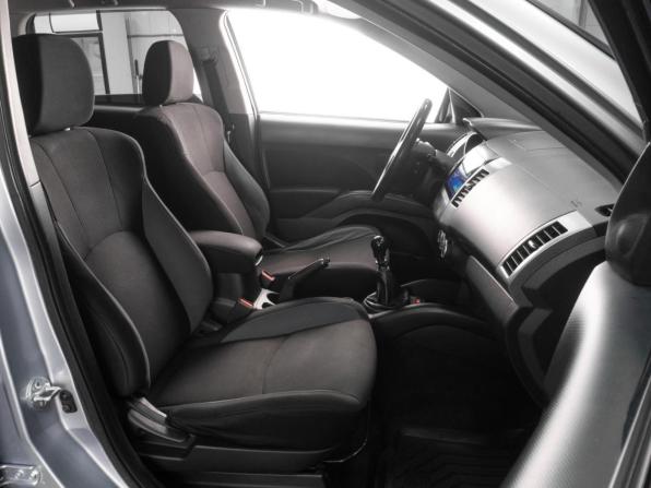 Mitsubishi Outlander II с пробегом 2007 года, цена 740 000 рублей, 243728 км, внедорожник, Автокод Объявления