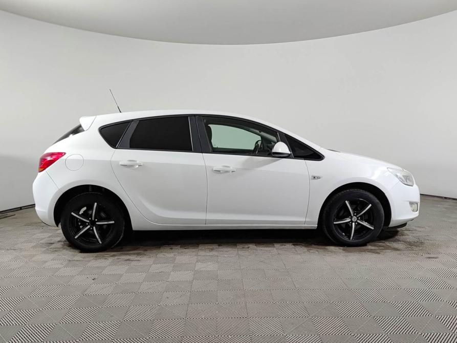 Opel Astra J Уфа  - изображение 5