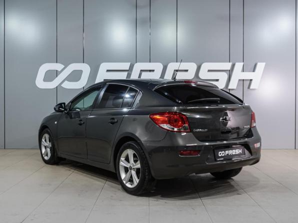 Chevrolet Cruze I Рестайлинг с пробегом 2013 года, цена 749 000 рублей, 217691 км, хэтчбек, Автокод Объявления