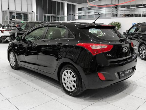 Hyundai i30 II с пробегом 2013 года, цена 830 000 рублей, 133001 км, хэтчбек, Автокод Объявления