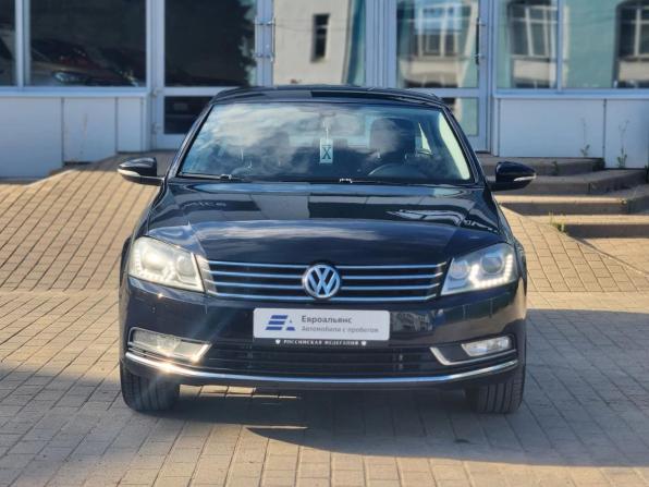 Volkswagen Passat B7 с пробегом 2012 года, цена 1 050 000 рублей, 242000 км, седан, Автокод Объявления