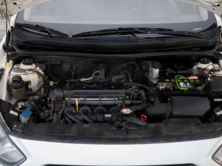 Hyundai Solaris I Курган  - изображение 14