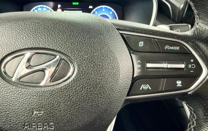 Hyundai Santa Fe IV Рестайлинг с пробегом 2021 года, цена 2 745 000 рублей, 92609 км, внедорожник, Автокод Объявления