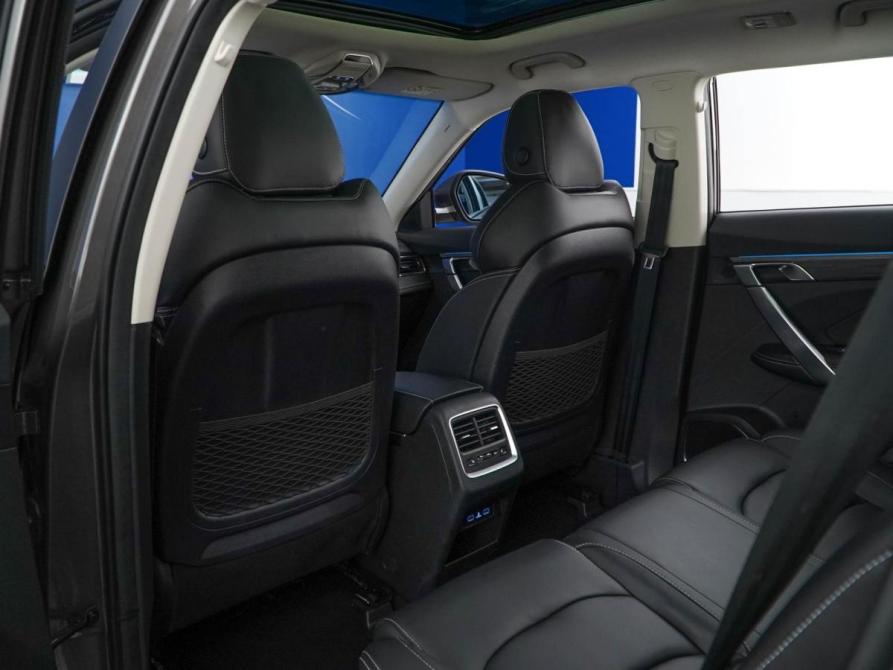 Geely Atlas Pro Москва  - изображение 11