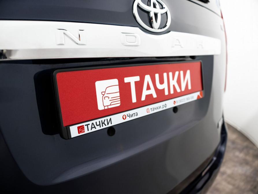 Toyota Noah II (R70) Чита  - изображение 19