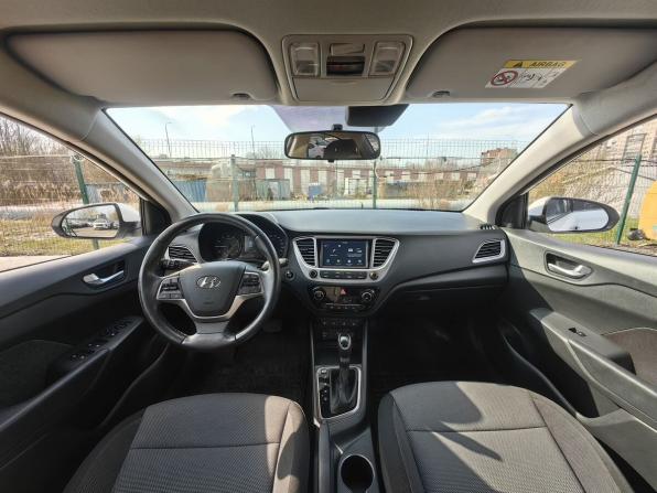 Hyundai Solaris II с пробегом 2020 года, цена 1 649 000 рублей, 61000 км, седан, Автокод Объявления