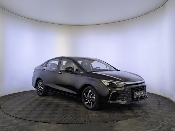 BAIC U5 Plus с пробегом 2023 года, цена 675 000 рублей, 166910 км, седан, Автокод Объявления
