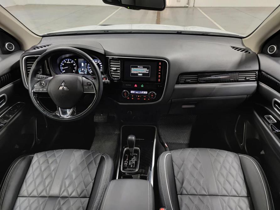 Mitsubishi Outlander III Рестайлинг 3 Казань  - изображение 17
