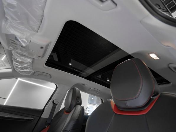 Skoda Karoq I с пробегом 2025 года, цена 3 350 000 рублей, 18 км, внедорожник, Автокод Объявления