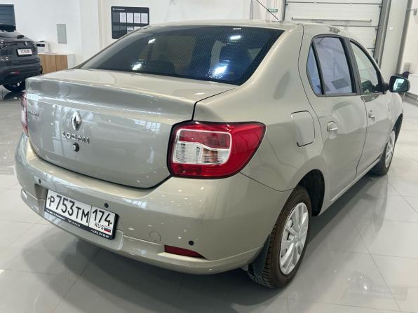 Renault Logan II с пробегом 2016 года, цена 849 000 рублей, 172000 км, седан, Автокод Объявления