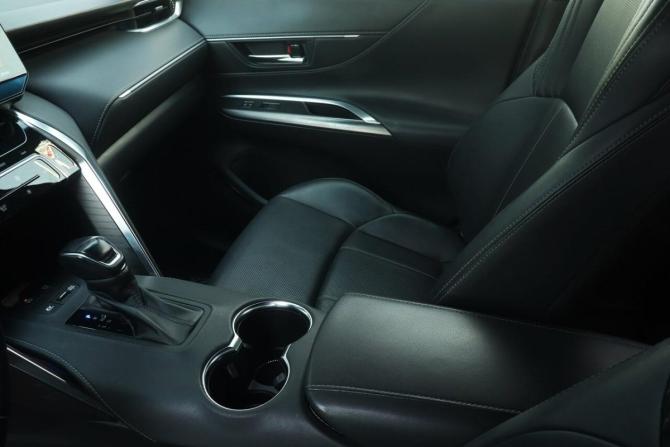 Toyota Venza II с пробегом 2020 года, цена 4 159 000 рублей, 65000 км, внедорожник, Автокод Объявления