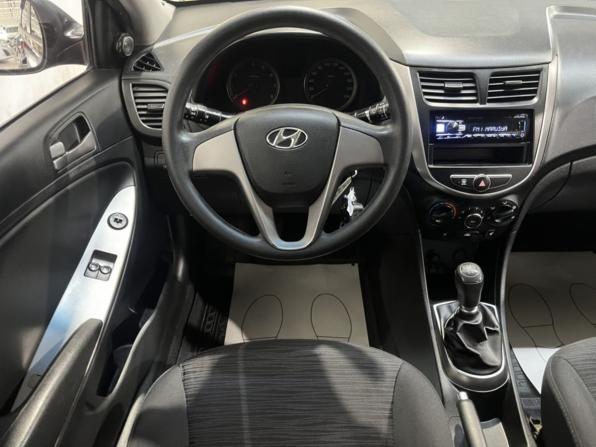 Hyundai Solaris I Рестайлинг с пробегом 2014 года, цена 731 000 рублей, 169691 км, седан, Автокод Объявления