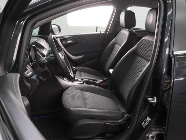 Opel Astra J Рестайлинг с пробегом 2013 года, цена 874 000 рублей, 197484 км, седан, Автокод Объявления
