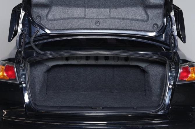 Mitsubishi Lancer X Рестайлинг с пробегом 2013 года, цена 879 000 рублей, 199000 км, седан, Автокод Объявления