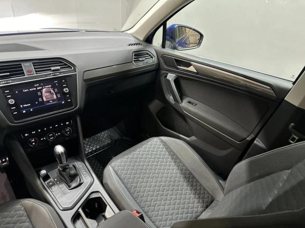 Volkswagen Tiguan II с пробегом 2018 года, цена 2 047 000 рублей, 123383 км, внедорожник, Автокод Объявления