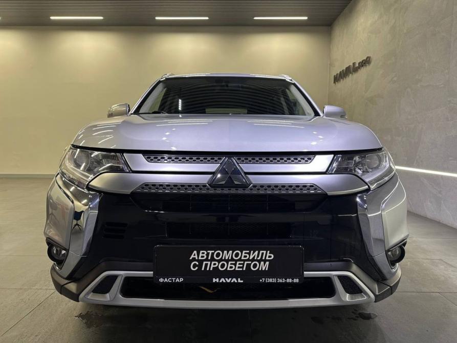 Mitsubishi Outlander III Рестайлинг 3 Новосибирск  - изображение 2