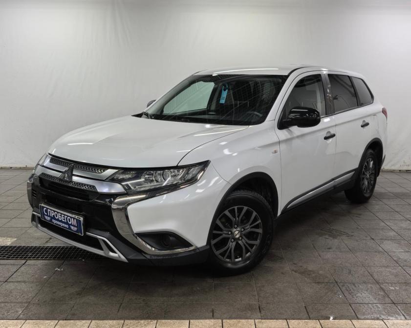 Mitsubishi Outlander III Рестайлинг 3 Санкт-Петербург  - изображение 1