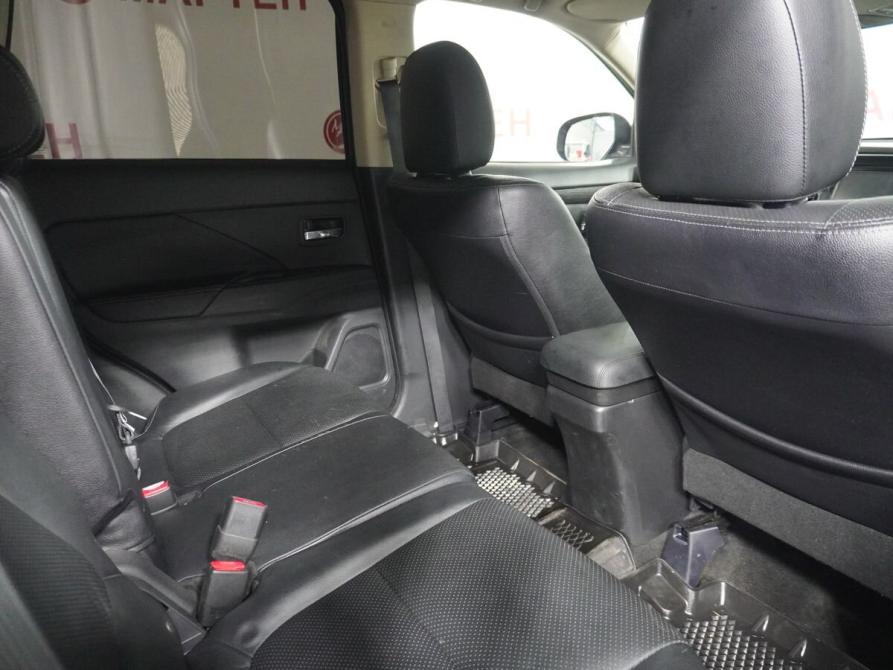 Mitsubishi Outlander III Рестайлинг 2 Вологда  - изображение 11