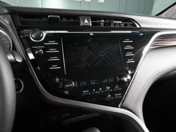 Toyota Camry VIII (XV70) с пробегом 2018 года, цена 2 889 000 рублей, 142643 км, седан, Автокод Объявления