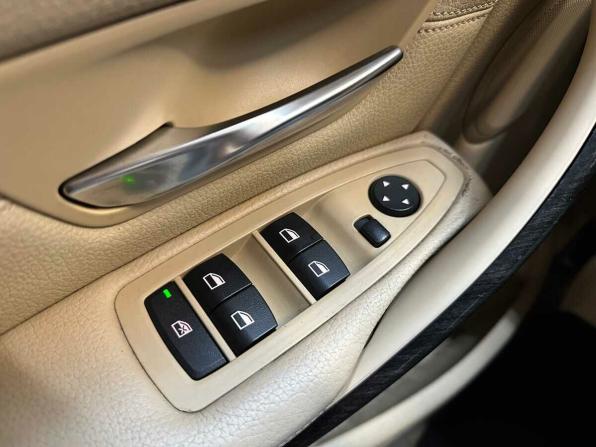 BMW 3 серии VI (F3x) с пробегом 2013 года, цена 1 810 000 рублей, 212496 км, седан, Автокод Объявления