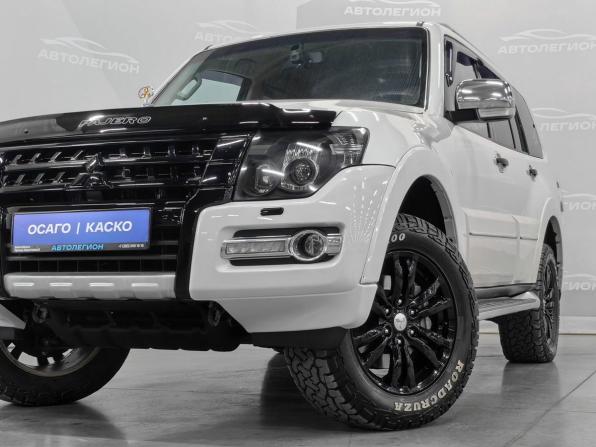 Mitsubishi Pajero IV Рестайлинг 2 с пробегом 2019 года, цена 3 250 000 рублей, 135000 км, внедорожник, Автокод Объявления