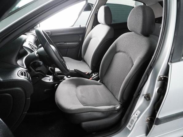 Peugeot 206 с пробегом 2009 года, цена 349 000 рублей, 198084 км, седан, Автокод Объявления