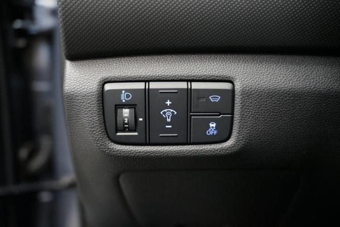 Hyundai Creta I с пробегом 2017 года, цена 1 784 000 рублей, 167159 км, внедорожник, Автокод Объявления