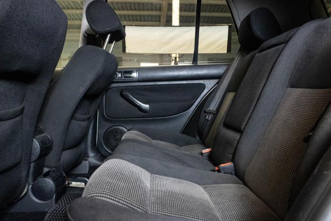 Volkswagen Golf IV с пробегом 2000 года, цена 550 000 рублей, 379755 км, хэтчбек, Автокод Объявления