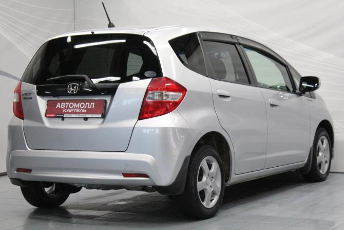 Honda Fit II с пробегом 2011 года, цена 849 000 рублей, 182000 км, хэтчбек, Автокод Объявления
