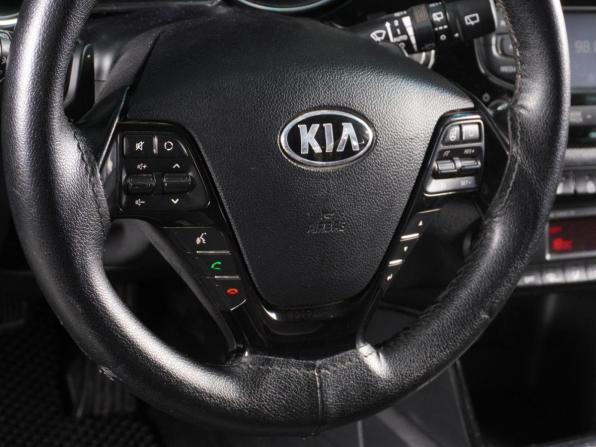 Kia Ceed II Рестайлинг с пробегом 2016 года, цена 1 099 000 рублей, 198628 км, универсал, Автокод Объявления