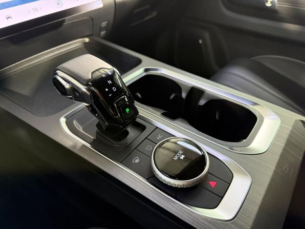 Jaecoo J7 I с пробегом 2024 года, цена 2 295 000 рублей, 4600 км, внедорожник, Автокод Объявления