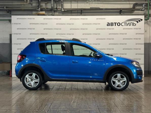 Renault Sandero II с пробегом 2016 года, цена 859 000 рублей, 71630 км, хэтчбек, Автокод Объявления