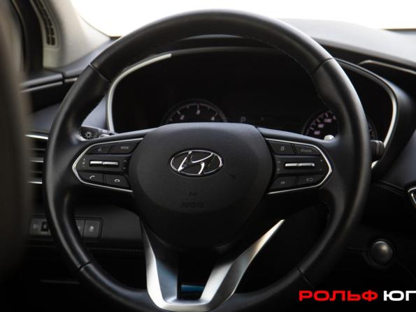 Hyundai Santa Fe IV Рестайлинг с пробегом 2022 года, цена 3 798 000 рублей, 22811 км, внедорожник, Автокод Объявления