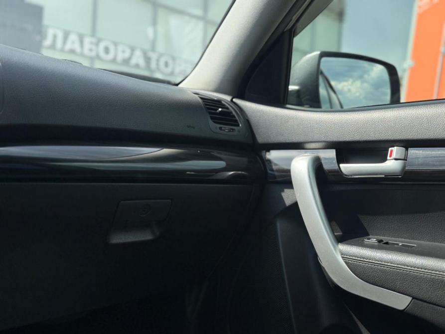 Kia Sorento II Омск  - изображение 21