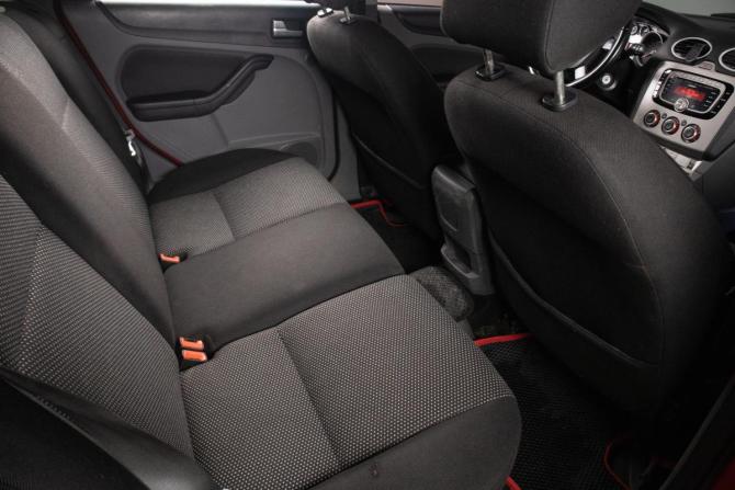Ford Focus II Рестайлинг с пробегом 2010 года, цена 629 000 рублей, 174020 км, хэтчбек, Автокод Объявления
