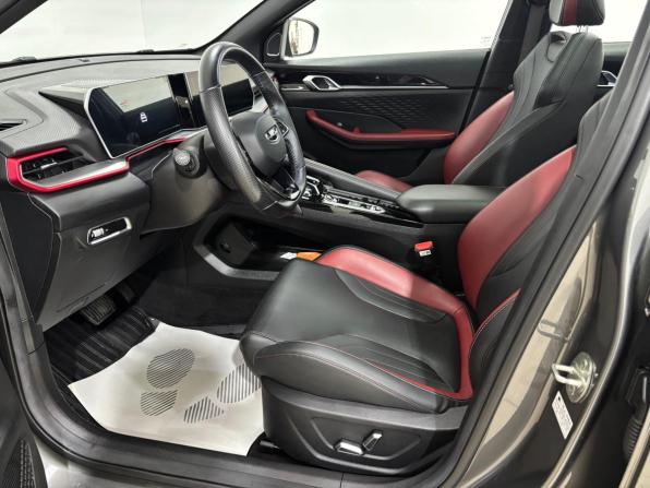 Geely Coolray I Рестайлинг с пробегом 2023 года, цена 2 030 000 рублей, 31835 км, внедорожник, Автокод Объявления