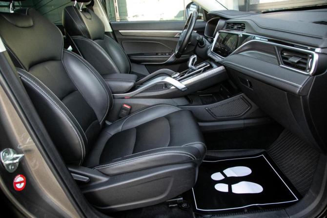Geely Atlas Pro с пробегом 2022 года, цена 2 045 000 рублей, 70250 км, внедорожник, Автокод Объявления