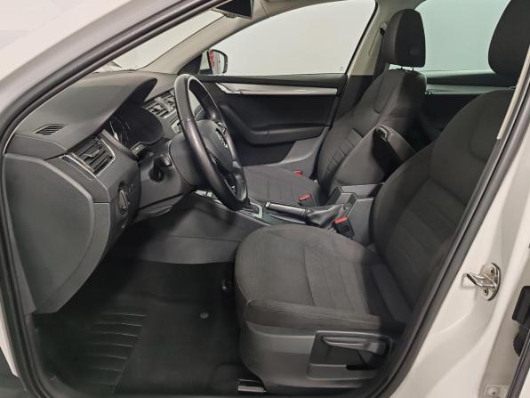 Skoda Octavia III (A7) с пробегом 2015 года, цена 1 745 000 рублей, 177207 км, универсал, Автокод Объявления