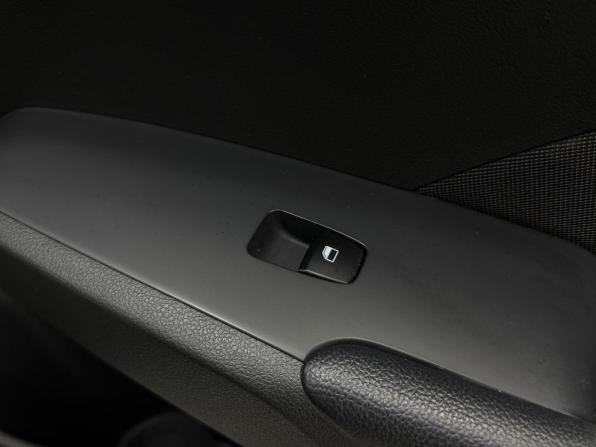 Hyundai Solaris II Рестайлинг с пробегом 2021 года, цена 1 520 000 рублей, 103050 км, седан, Автокод Объявления