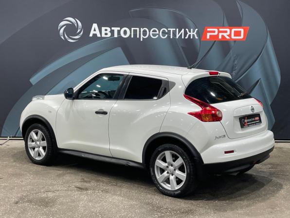 Nissan Juke I с пробегом 2014 года, цена 1 010 000 рублей, 125247 км, внедорожник, Автокод Объявления
