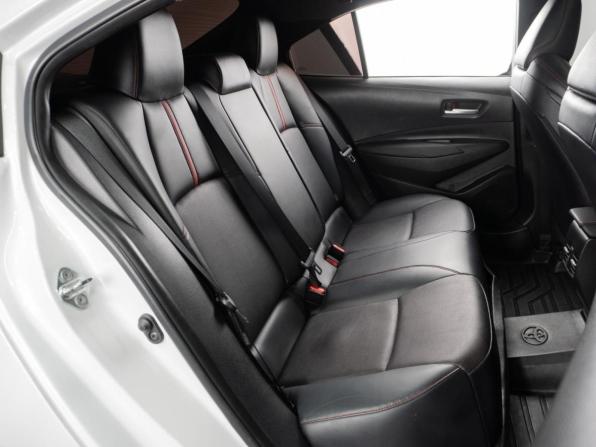 Toyota Levin XII (E210) с пробегом 2020 года, цена 1 939 000 рублей, 45092 км, седан, Автокод Объявления