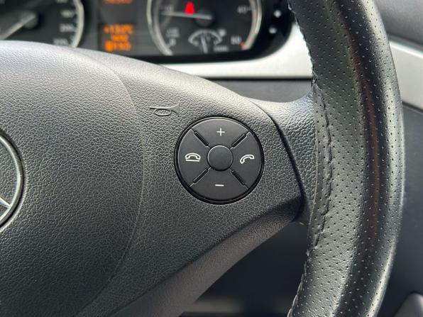 Mercedes-Benz Viano I (W639) Рестайлинг с пробегом 2010 года, цена 1 599 000 рублей, 376855 км, минивэн, Автокод Объявления